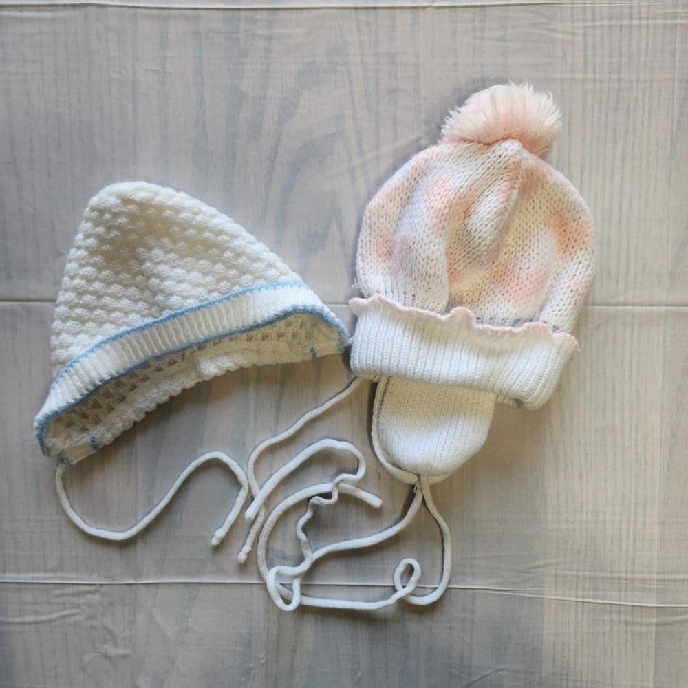 Infant‎ baby girl fall / winter hat lot of 2